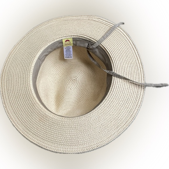 Havana Hat by Solar Escape - Picture 2 of 11